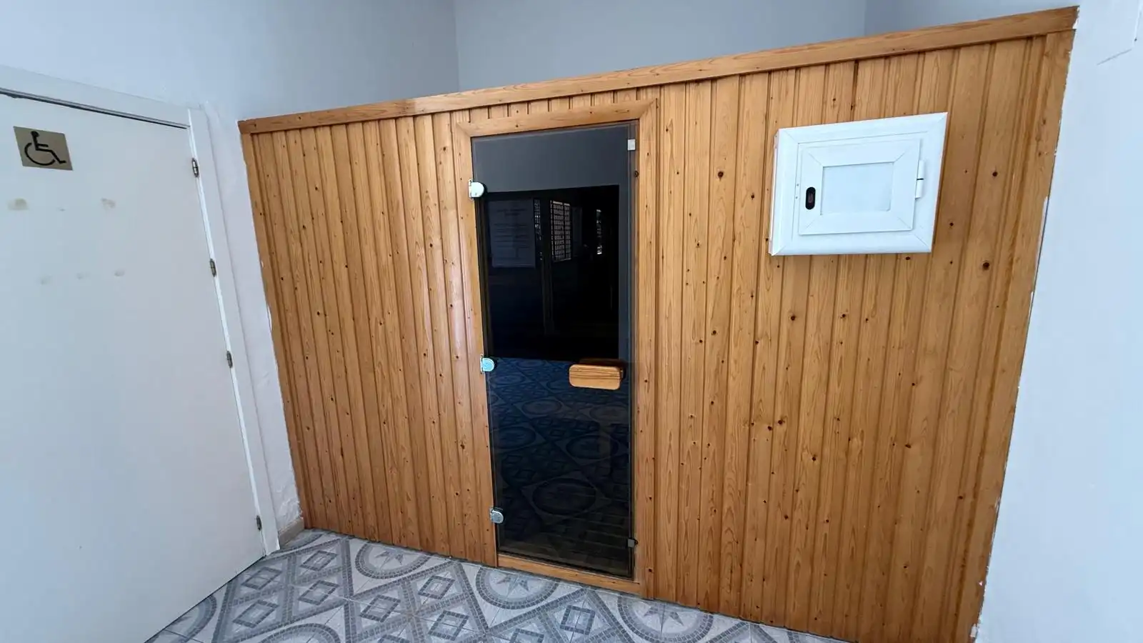 Habitación de Piso de alquiler en Torremolinos con Aire acondicionado, Calefacción y Terraza