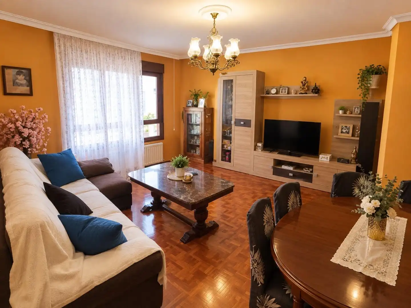 Appartement avec ascenseur à vendre à Calle RIO NOREÑA