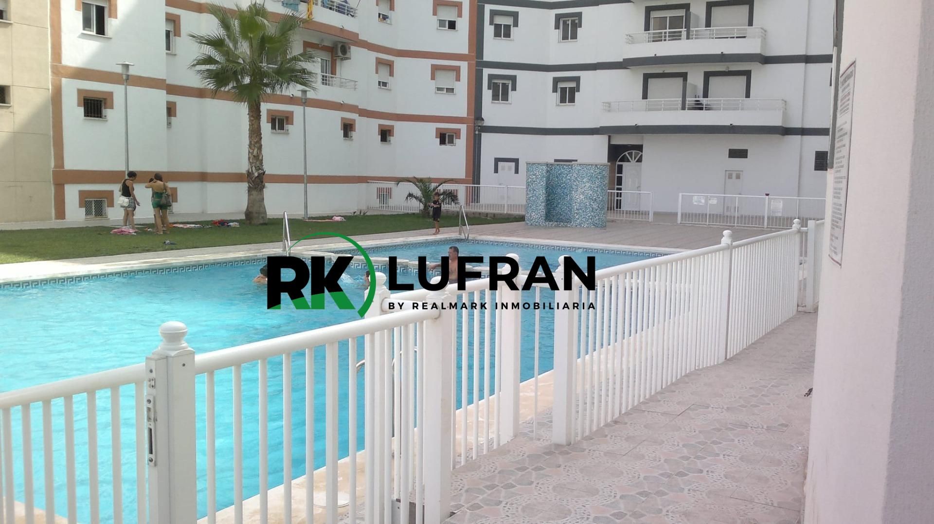 Flat for sale in Calle COLONIA STA. ISABEL, Haygon - Universidad