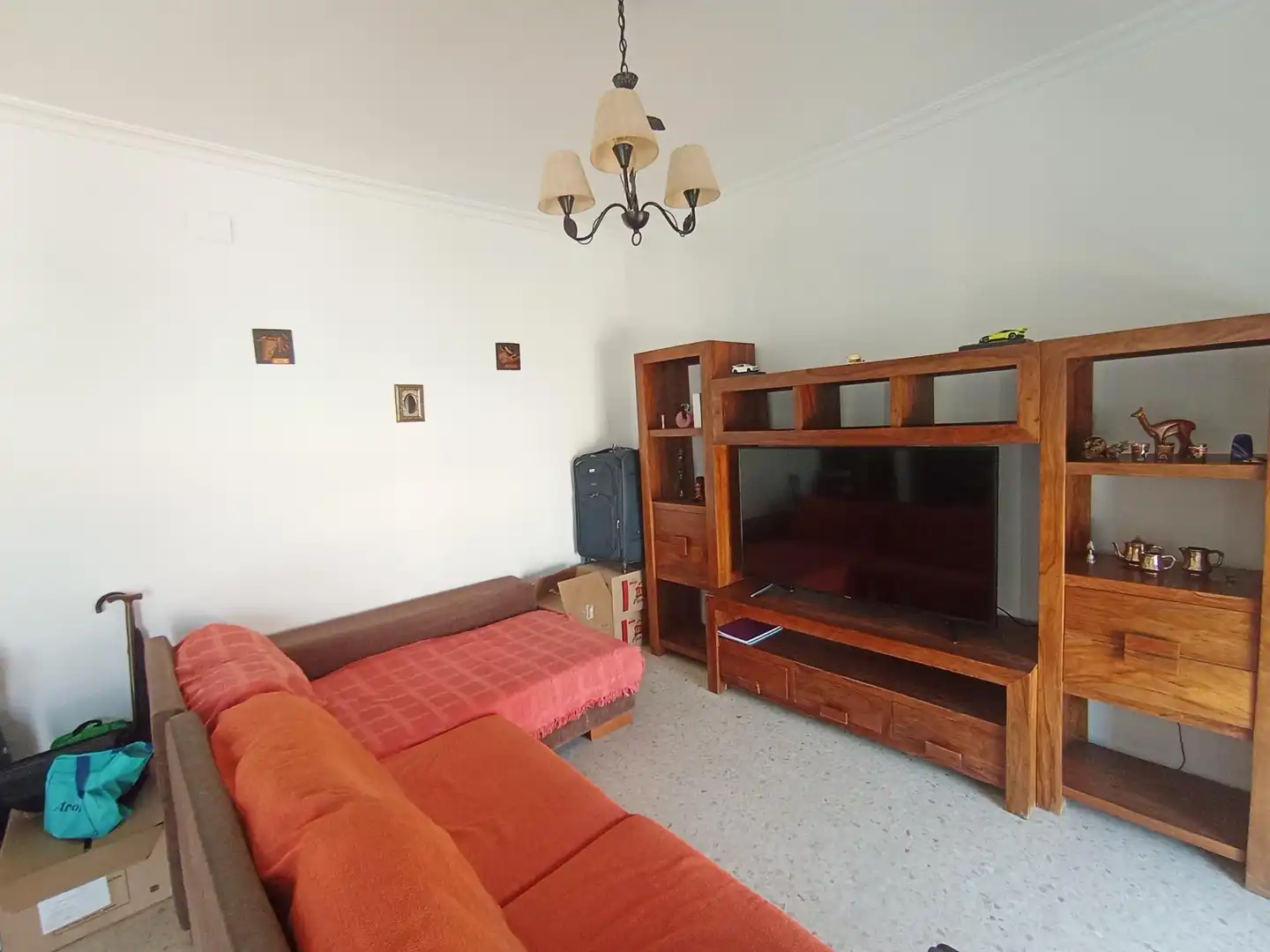 Sala d'estar de Casa o xalet en venda en Dos Hermanas amb Aire condicionat, Terrassa i Traster