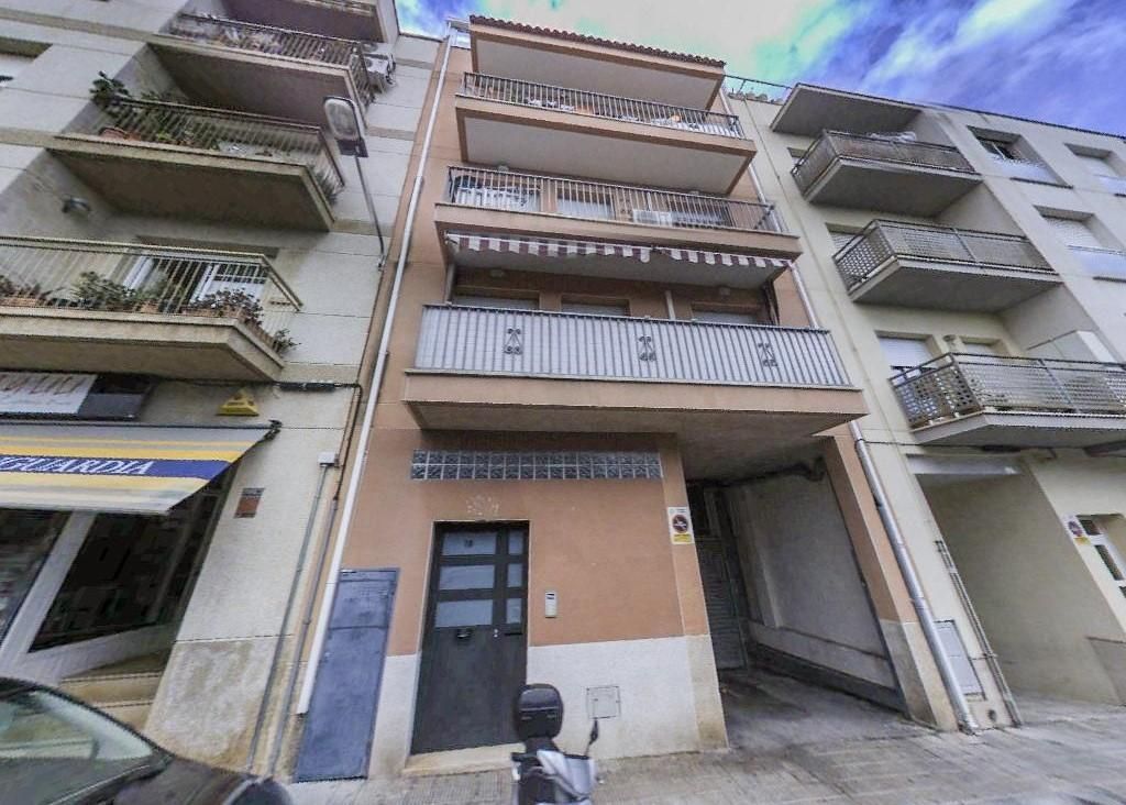 Exterior view of Garage for sale in El Vendrell