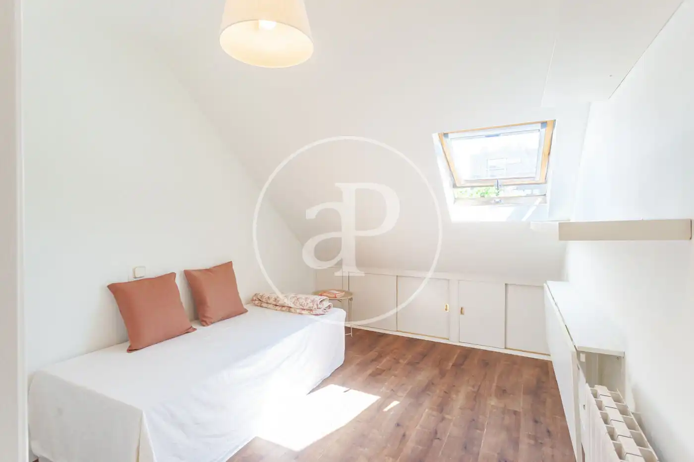 Bedroom of Duplexes for sale in Madrid  with Air Conditioner, Heating and Storage room
