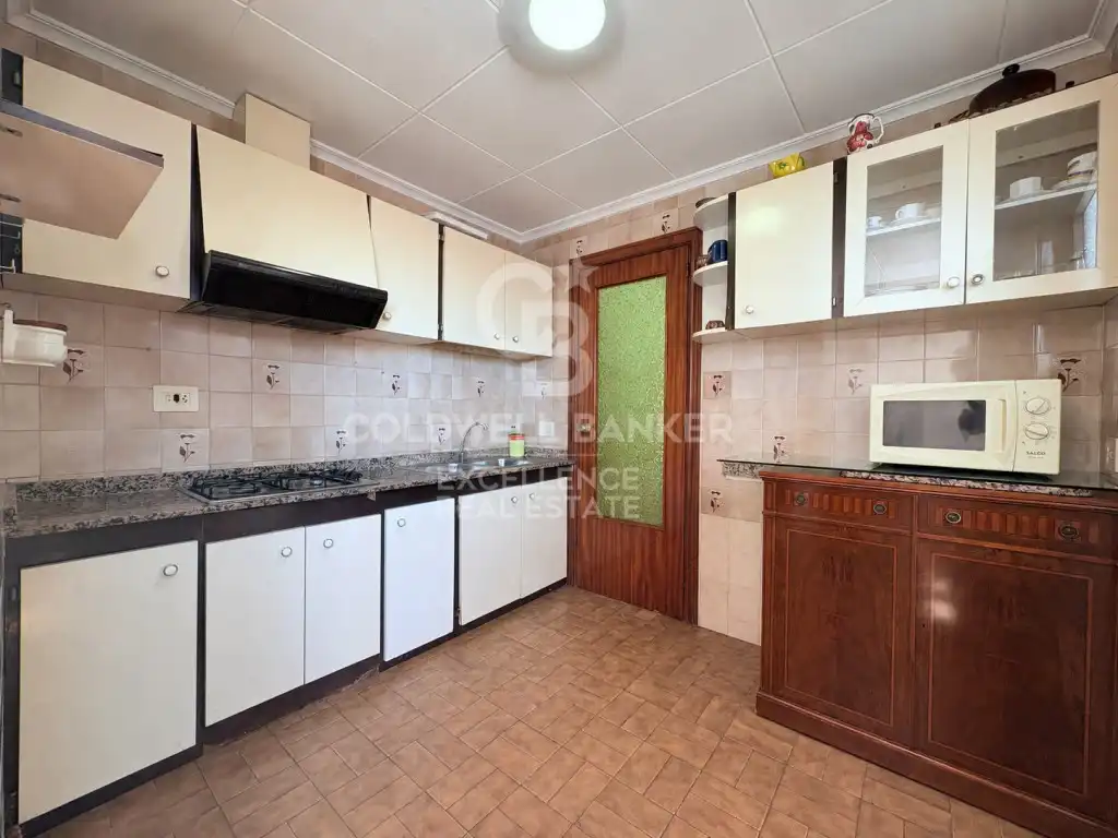 Cocina de Piso en venta en Castellón de la Plana / Castelló de la Plana con Aire acondicionado y Terraza