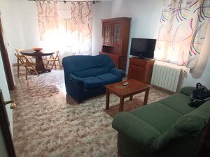 Sala d'estar de Pis en venda en  Madrid Capital amb Calefacció, Parquet i Moblat