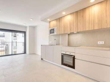 Duplex with balcony for sale in Centre
