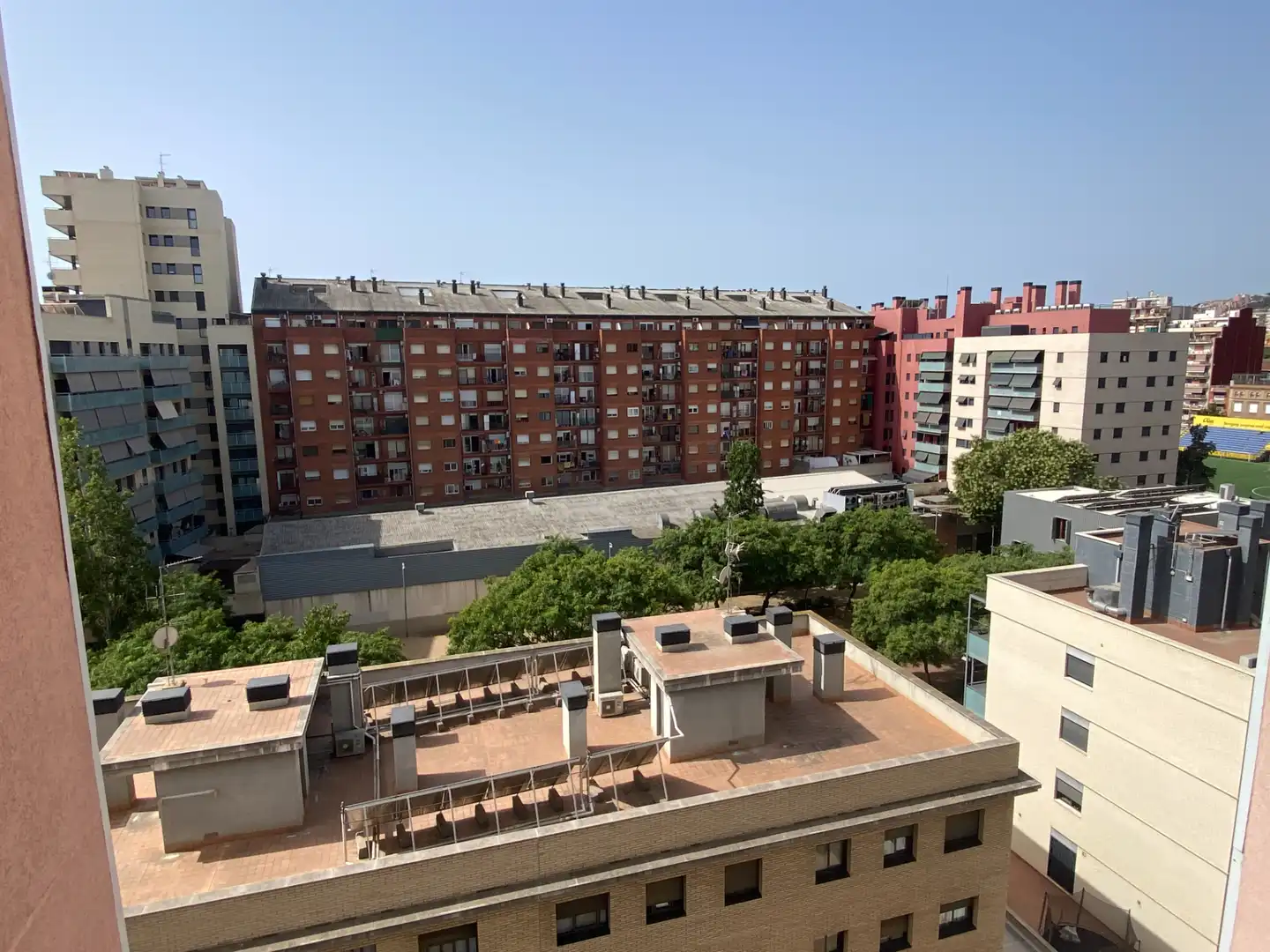 Außenansicht von Wohnung zum Verkauf in Barcelona mit Balkon