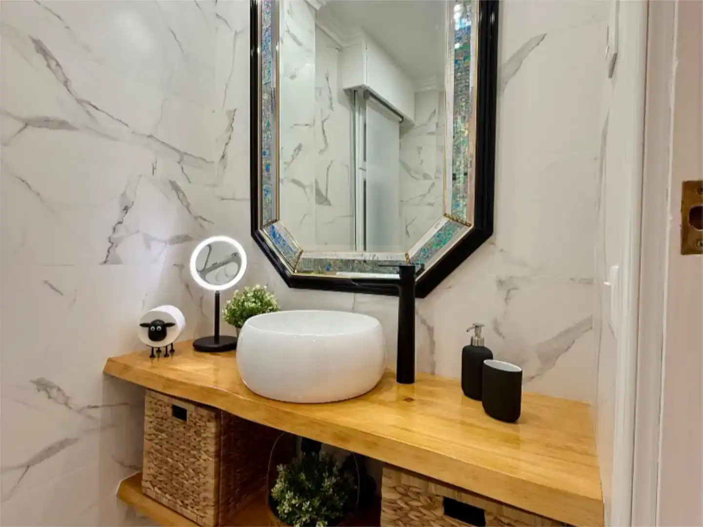 Badezimmer von Wohnung zur Miete in Getxo 