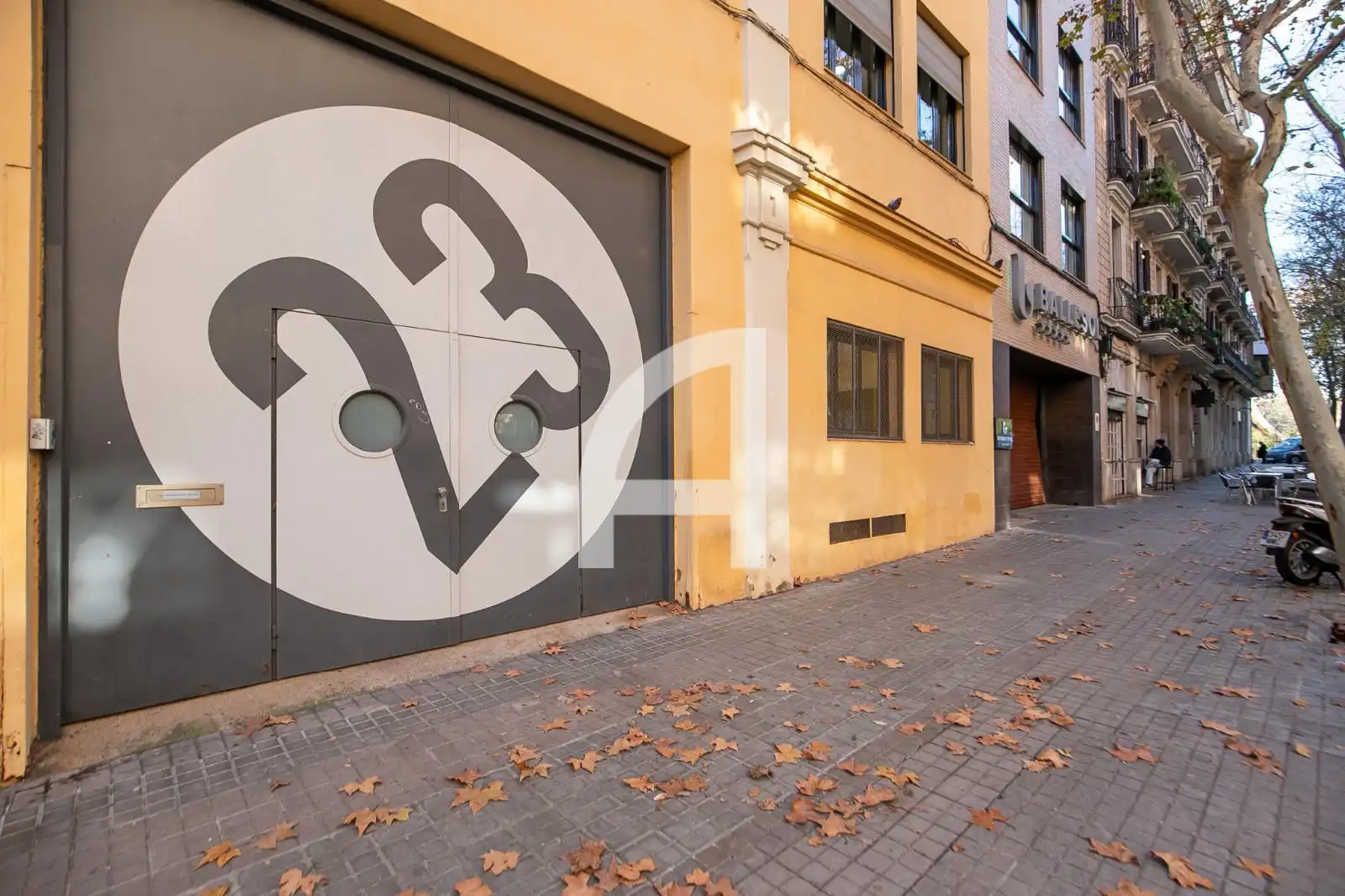 Außenansicht von Büro zur Miete in Barcelona mit Klimaanlage und Heizung