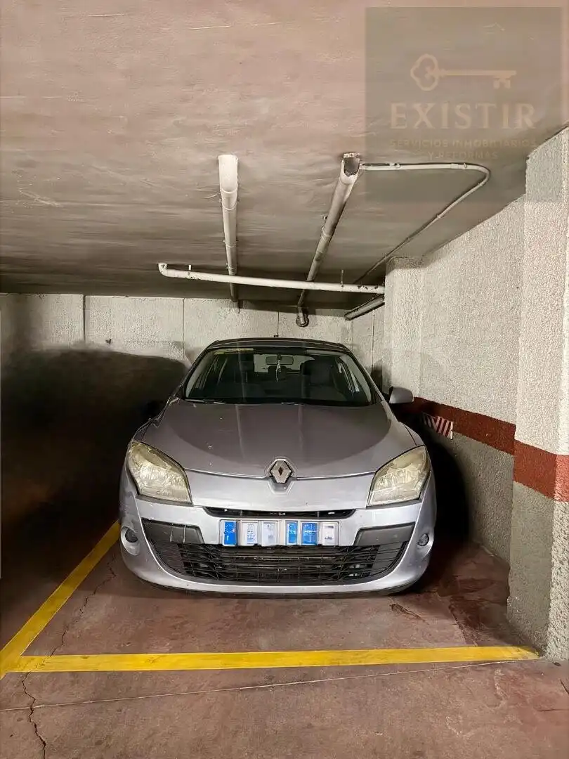 Piso en venta en Ave María