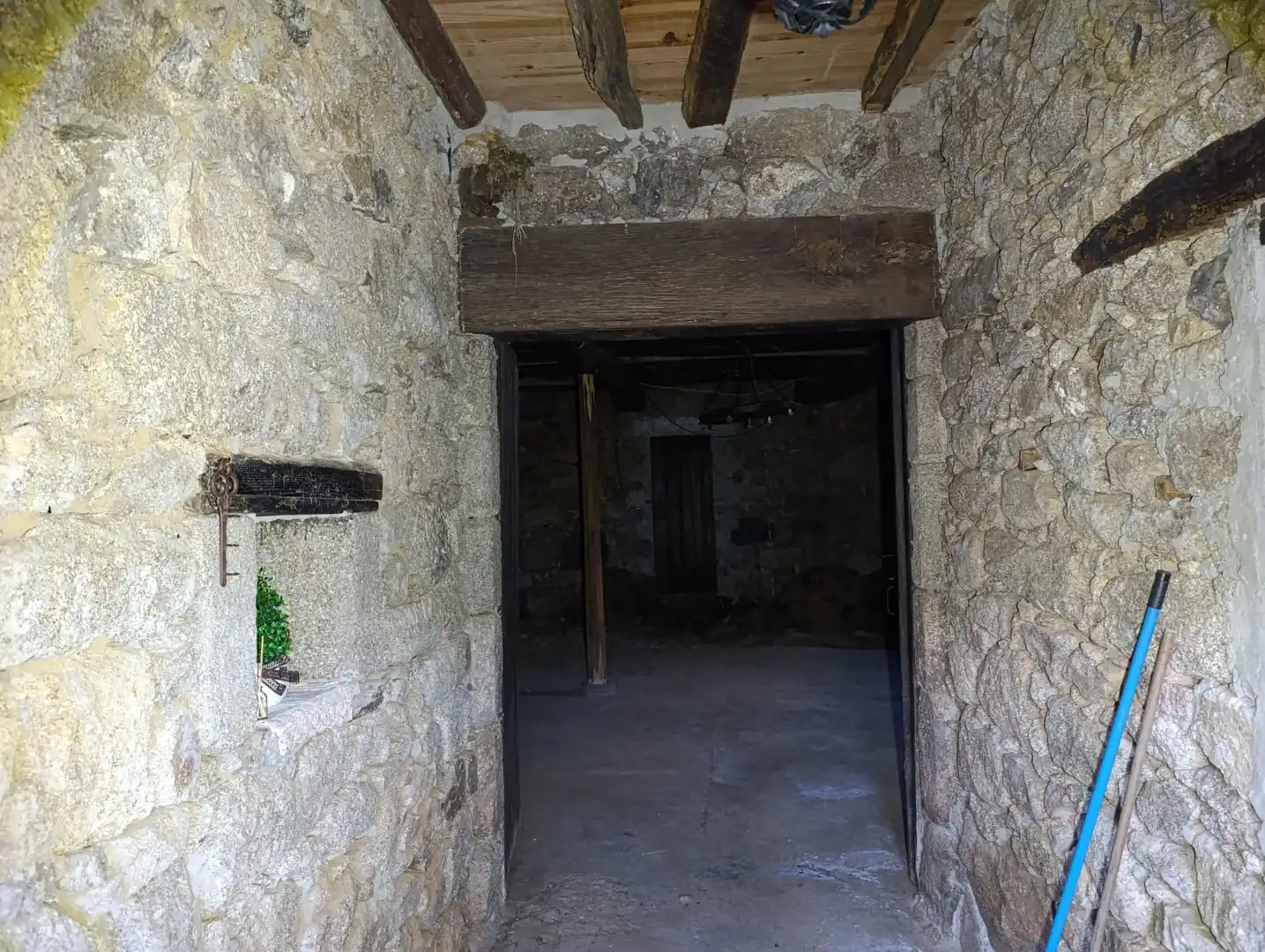 Casa rústica amb terrassa en venda a Pantón, imagen 12