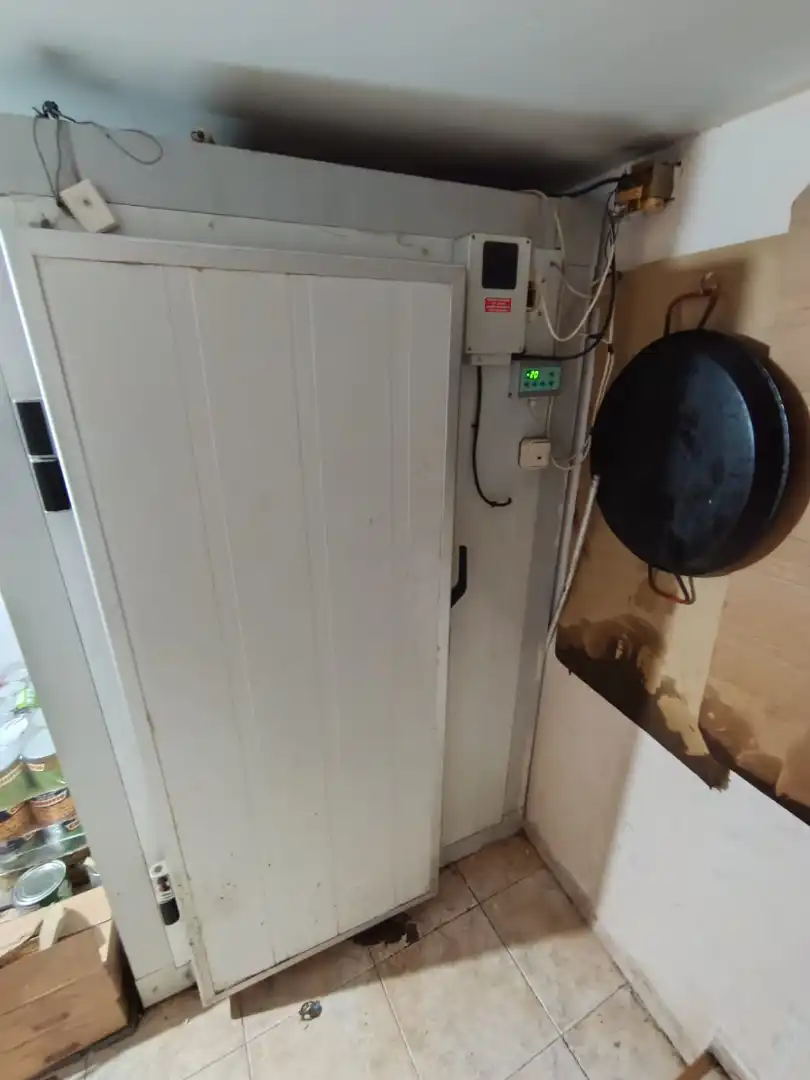 Geschaftsraum zum Verkauf in Albalate de Zorita mit Klimaanlage, Heizung und Terrasse
