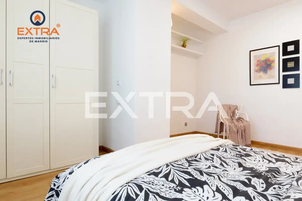 Attic for sale in Avenida Ciudad de Barcelona, Adelfas