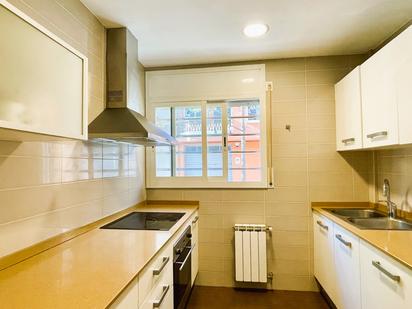 Kitchen of Flat for sale in Salt