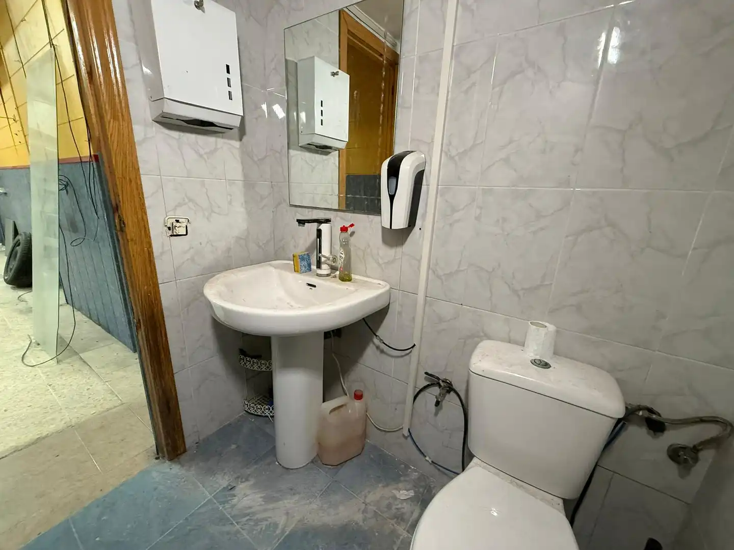 Local comercial en venta en Carrer de les Illes Canàries, imagen 25