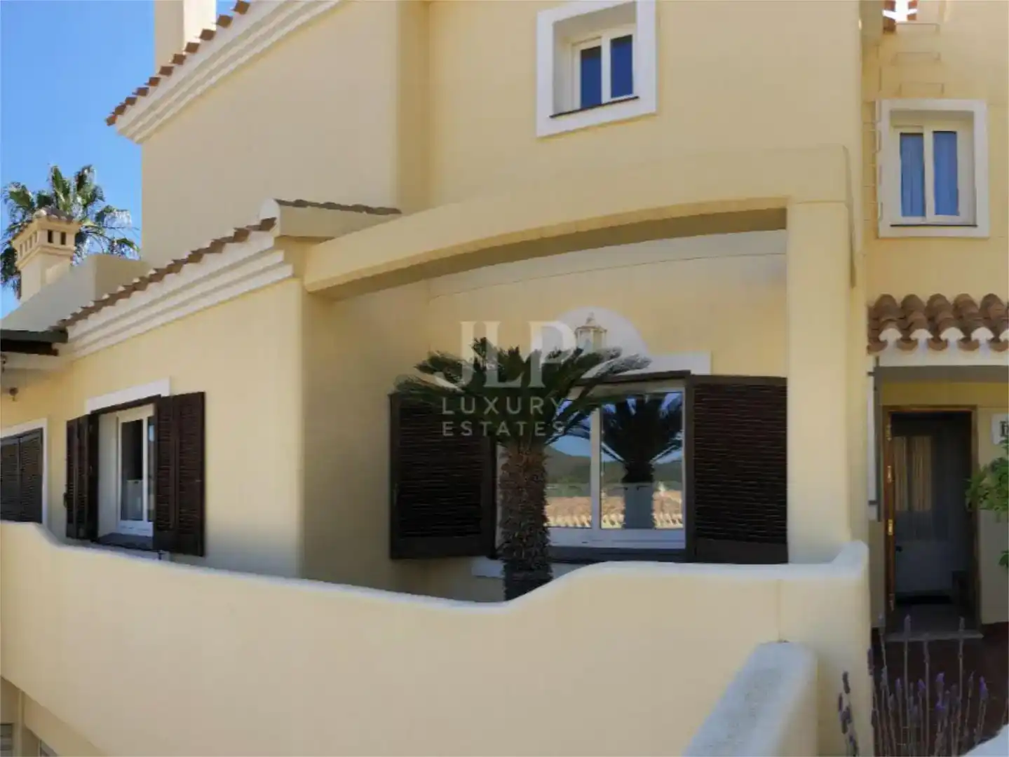 Vista exterior de Pis en venda en Cartagena amb Piscina i Balcó