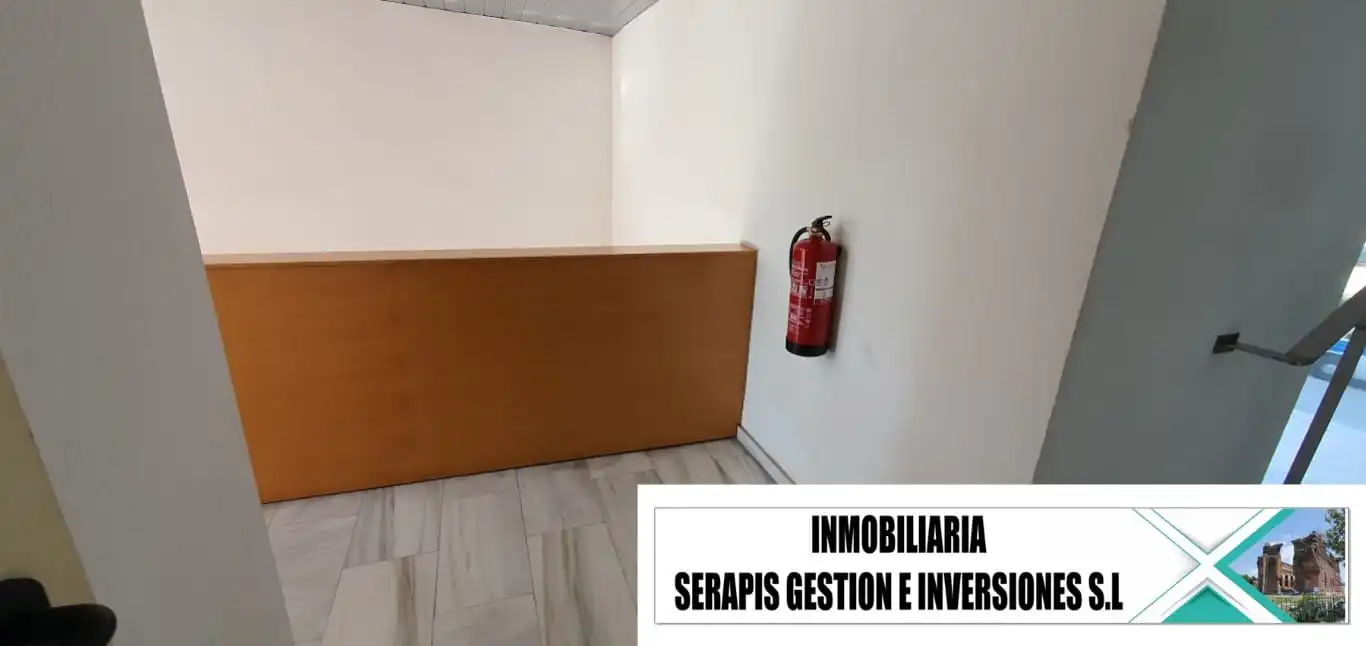 Commercial properties for sale in Mollet del Vallès  with Air Conditioner and Parquet flooring