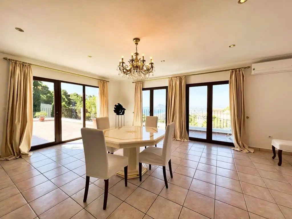 Country house zum Verkauf in Altea ciudad