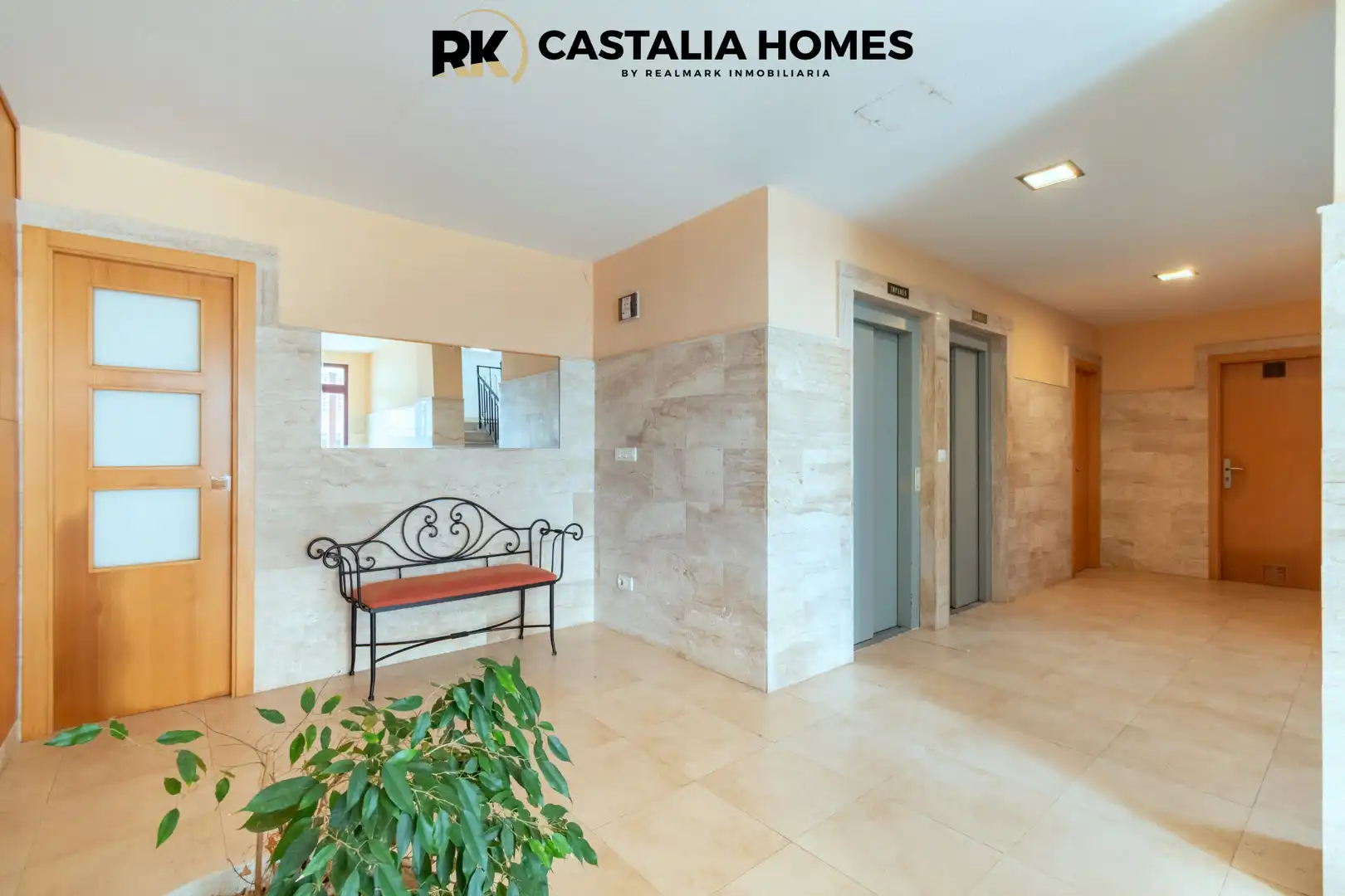 Apartamento en venta en Benicasim / Benicàssim con Terraza y Piscina comunitaria