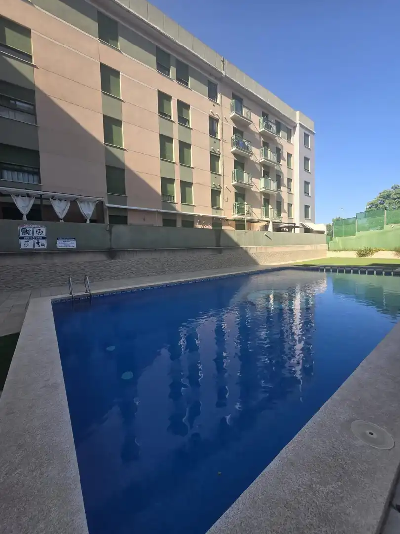 Piscina de Piso en venta en Xàtiva con Aire acondicionado, Calefacción y Trastero