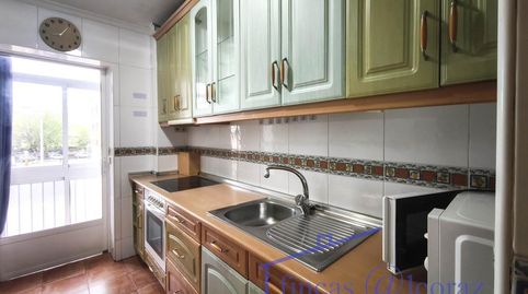 Photo 3 of Flat for sale in De Los Pirineos, Santiago, Huesca Capital