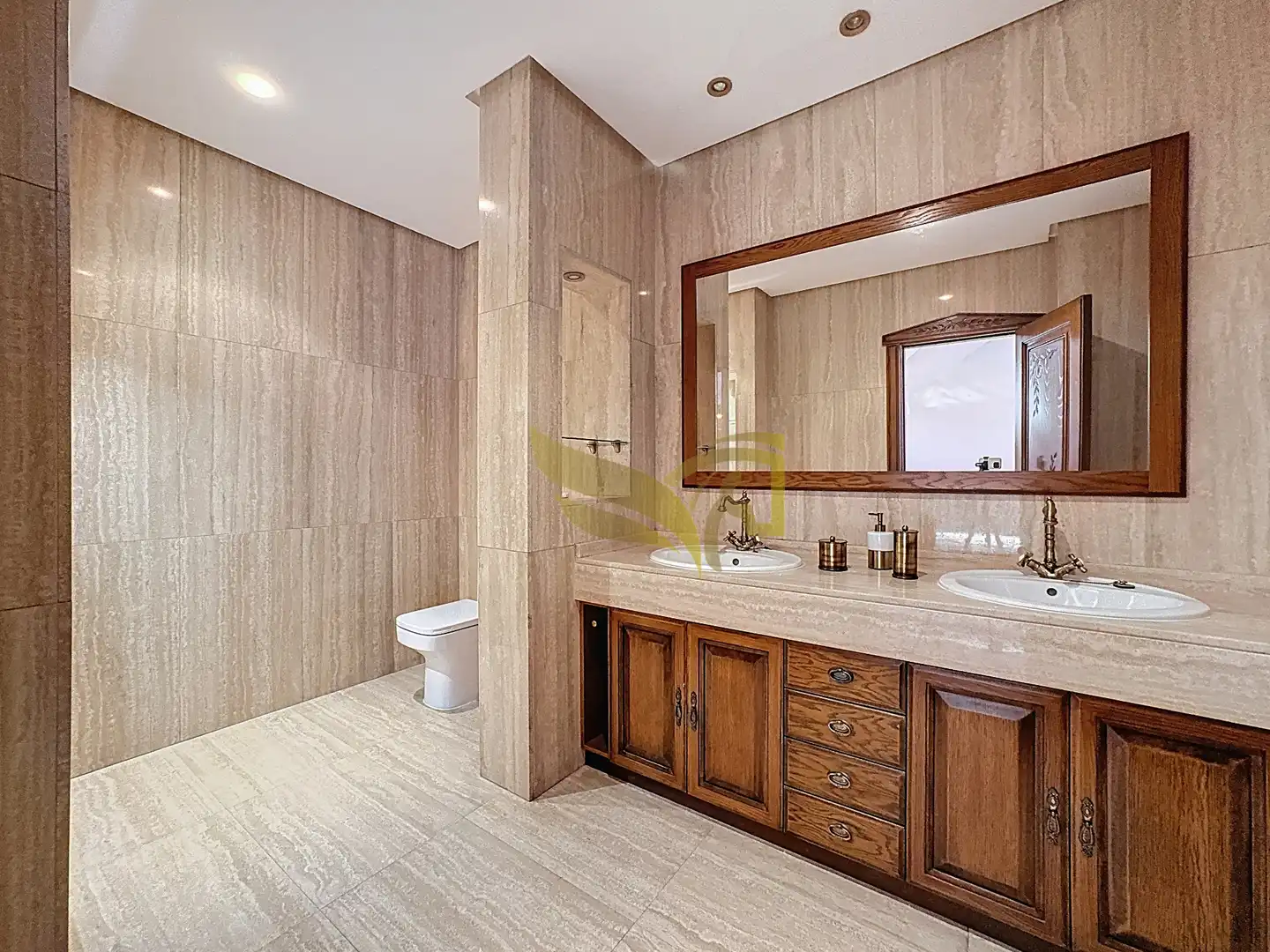 Baño de Casa o chalet en venta en Aranjuez con Aire acondicionado, Calefacción y Jardín privado