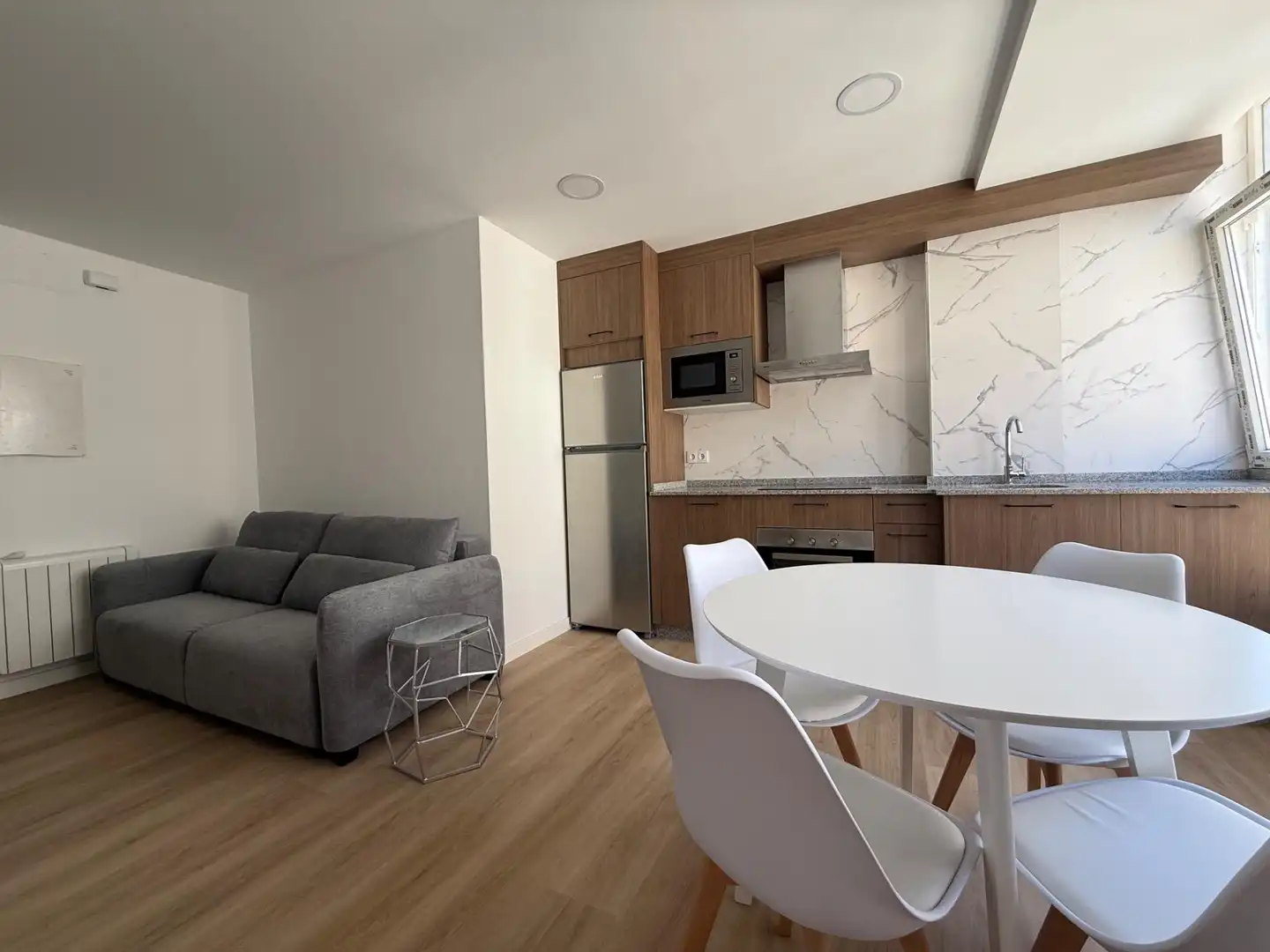 Wohnzimmer von Wohnung zur Miete in Boiro