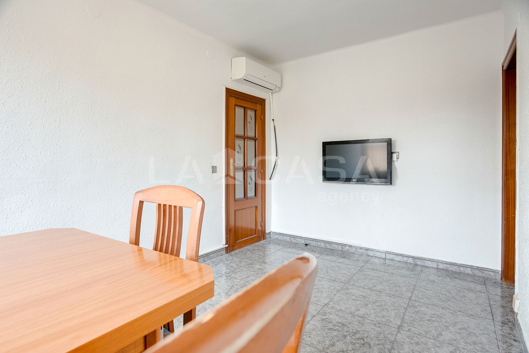 Sala d'estar de Pis en venda en Cornellà de Llobregat