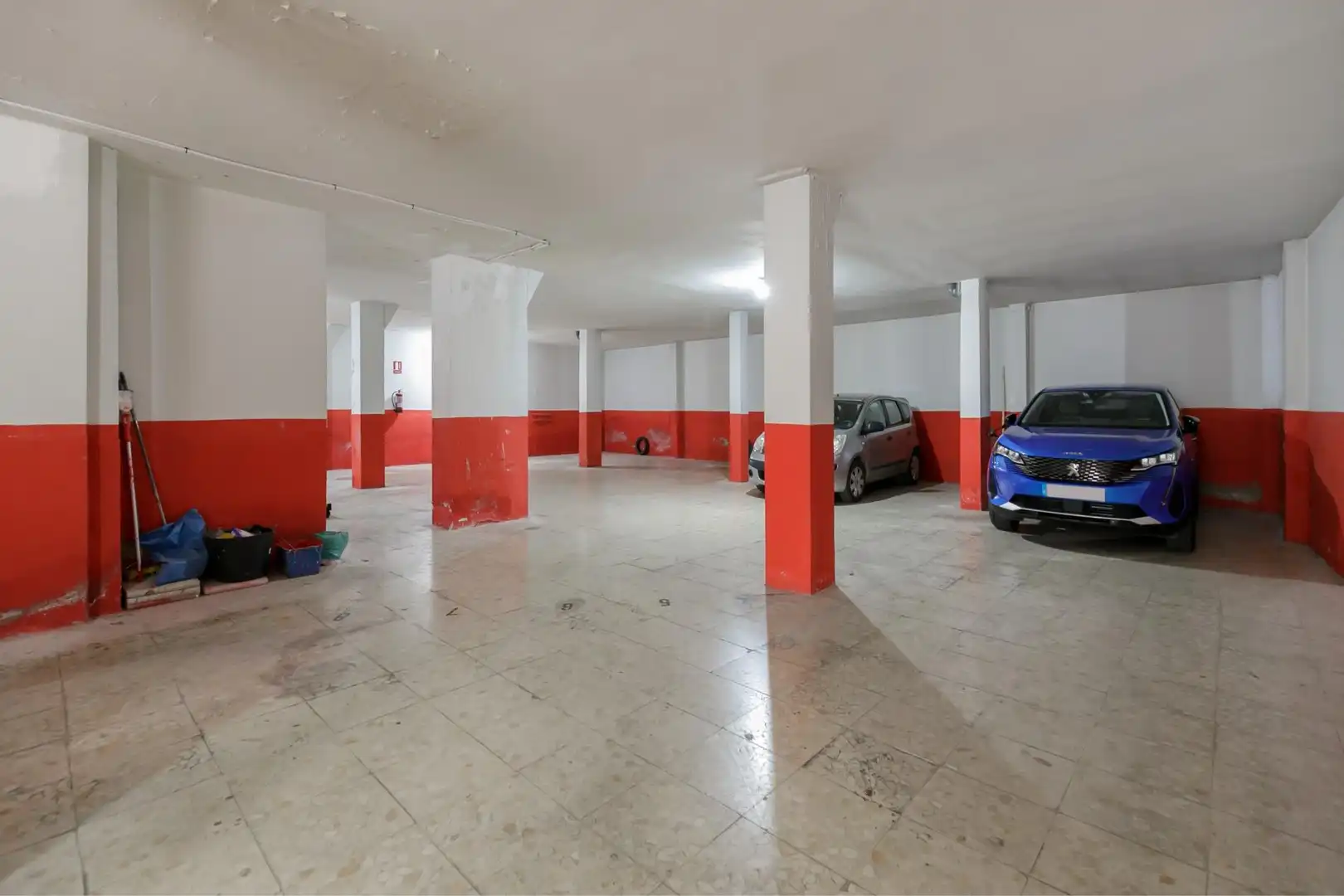 Local en venta en Calle LOMA DE DILAR, Crta. De la Sierra