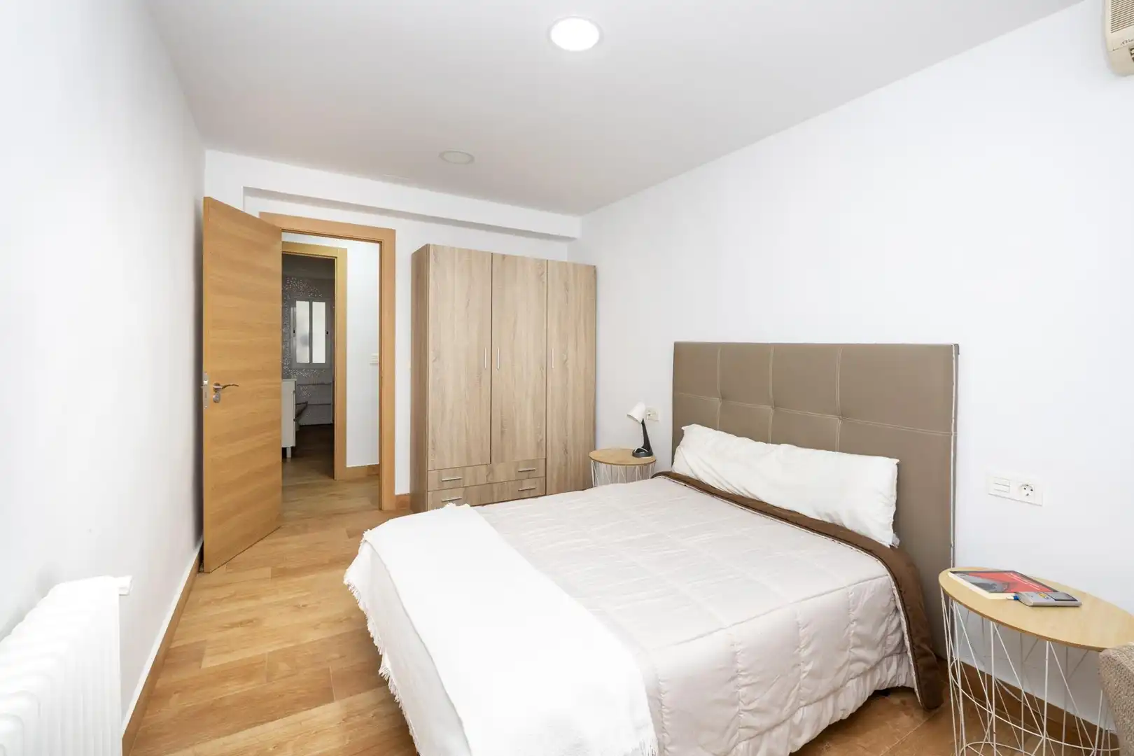 Habitación de Piso en venta en Granada con Aire acondicionado, Calefacción y Terraza