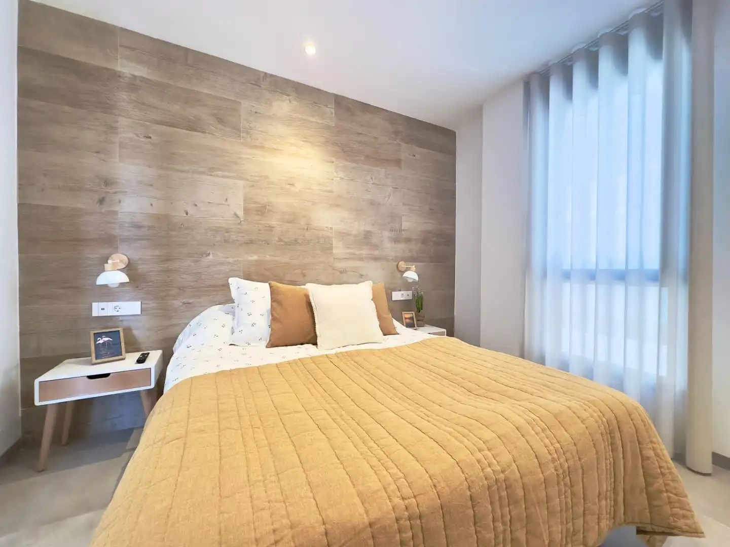 Dormitori de Apartament en venda en San Pedro del Pinatar amb Aire condicionat, Terrassa i Traster