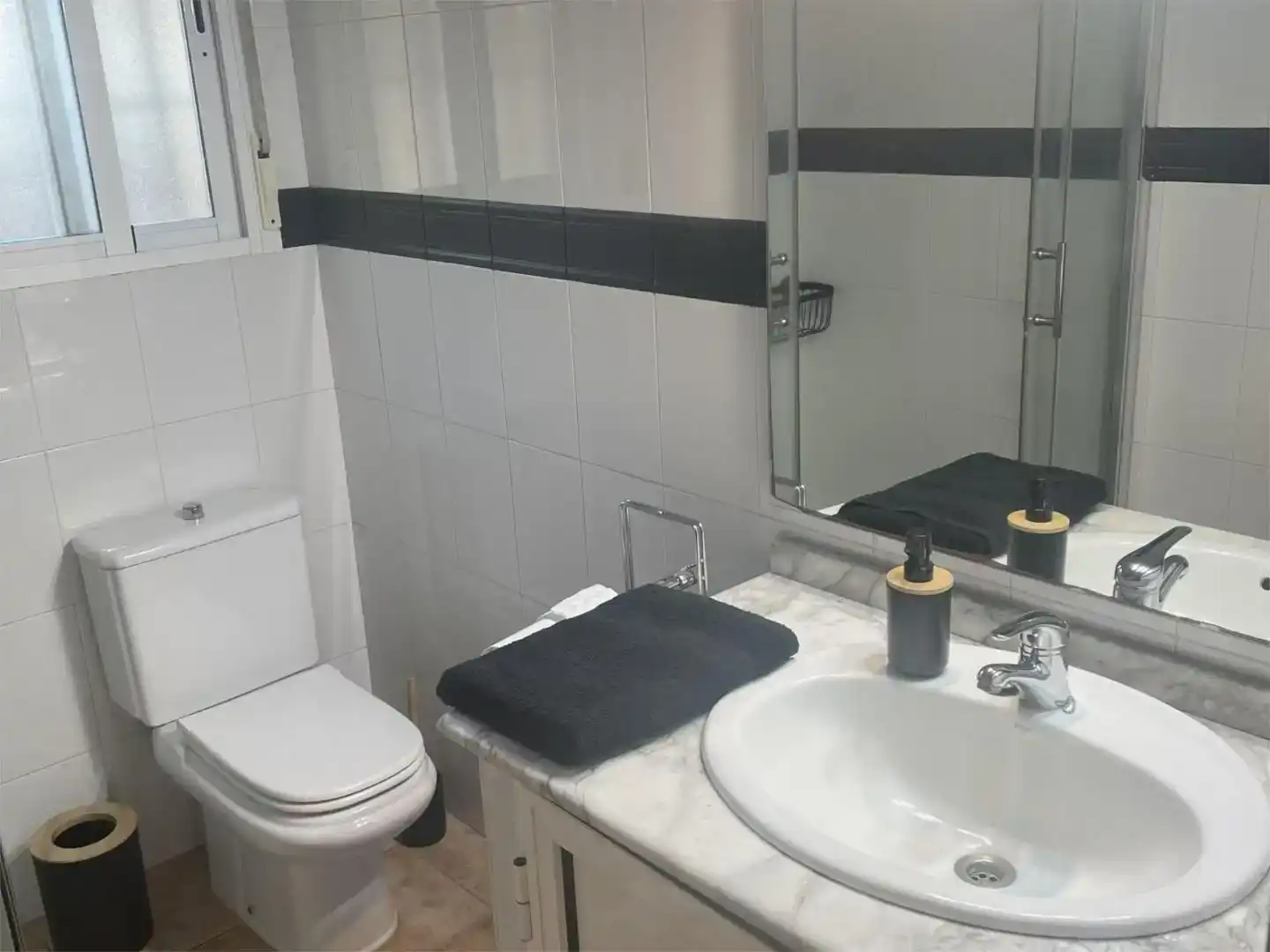 Baño de Piso en venta en Isla Cristina con Aire acondicionado, Jardín privado y Trastero