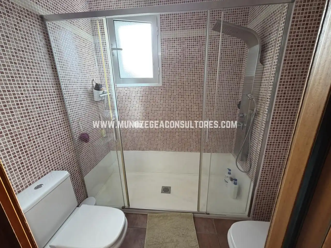Bany de Casa o xalet en venda en Lucena amb Aire condicionat, Terrassa i Traster