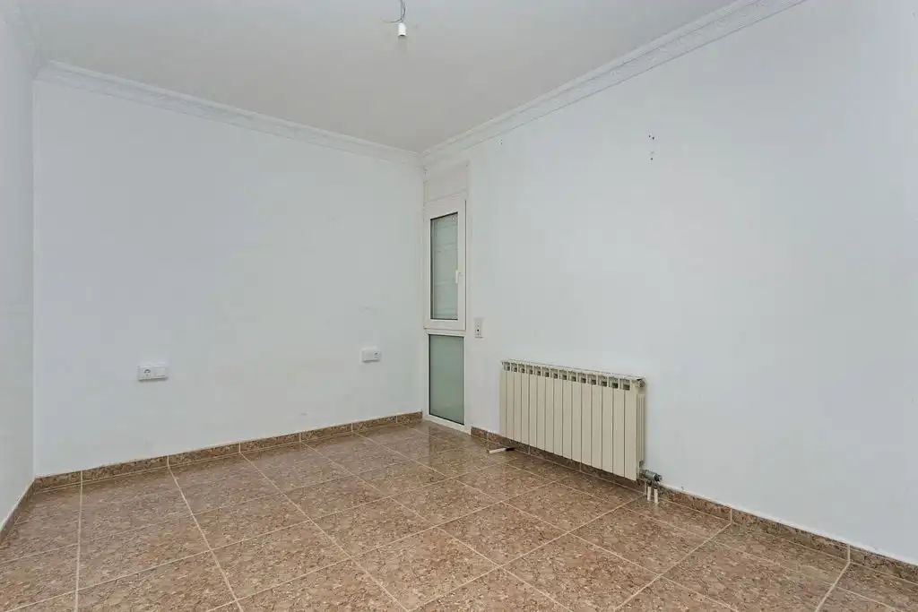 Piso con ascensor en venta en C/ Viladordis, imagen 9