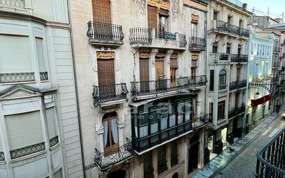 Vista exterior de Pis en venda en Alcoy / Alcoi amb Balcó