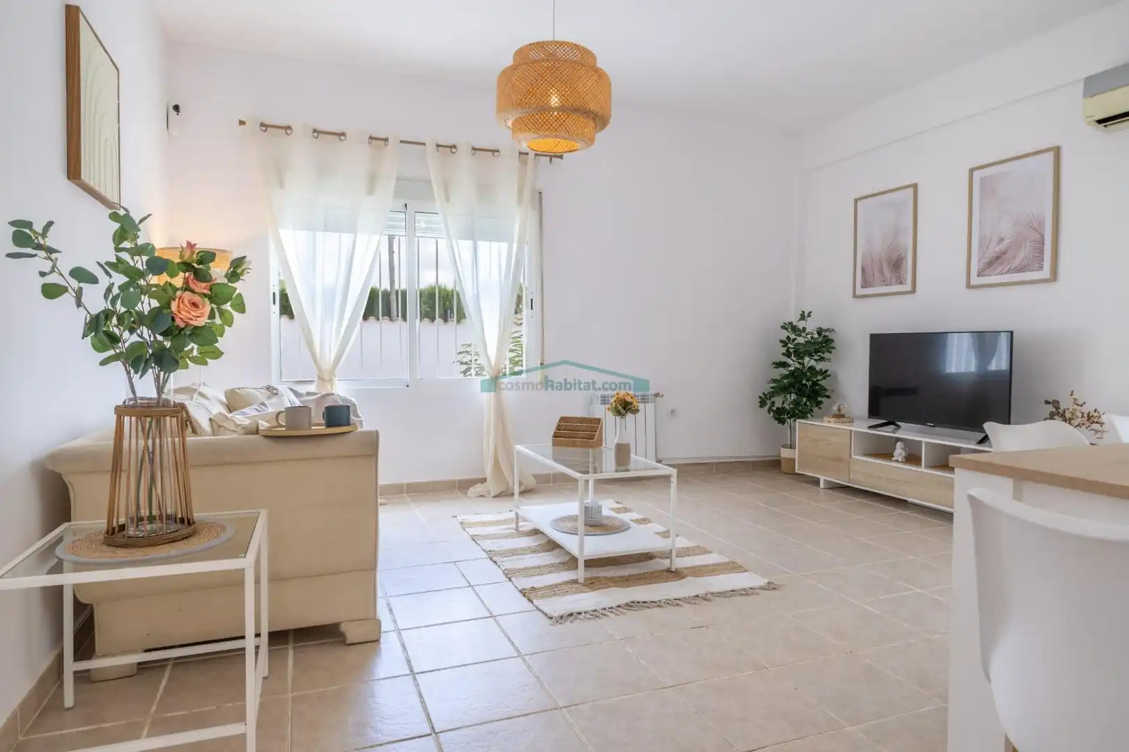 Sala d'estar de Casa o xalet en venda en L'Eliana amb Aire condicionat, Calefacció i Terrassa