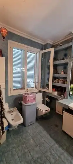 Bany de Casa o xalet en venda en Pontevedra Capital  amb Calefacció, Jardí privat i Terrassa