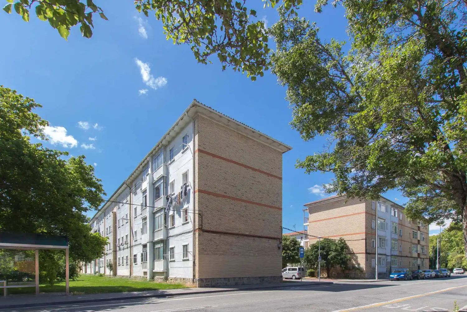 Vista exterior de Pis en venda en  Pamplona / Iruña amb Calefacció, Moblat i Balcó