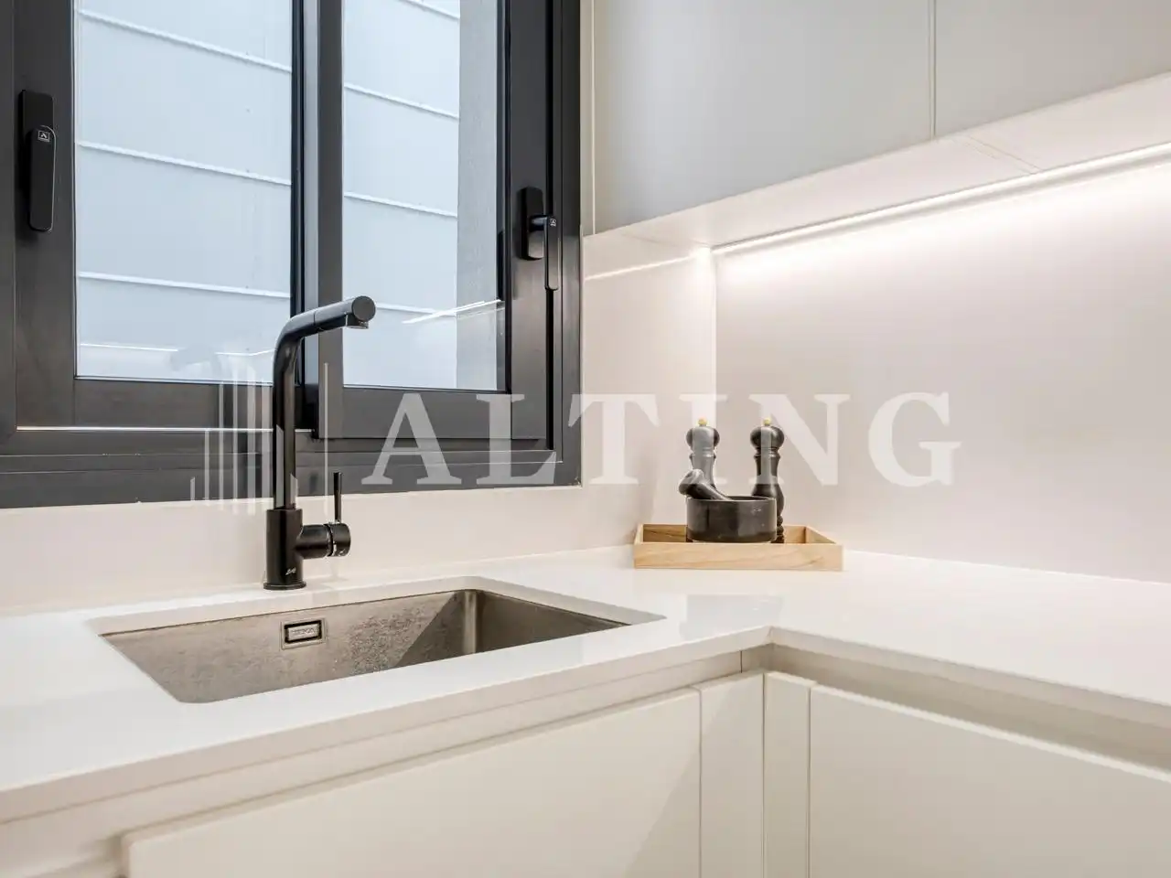Piso con terraza en venta en Calle Alfons XII 10, imagen 24