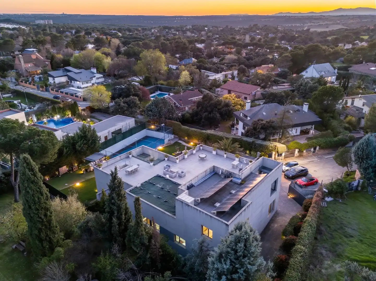 Vista exterior de Casa o chalet en venta en Villaviciosa de Odón con Aire acondicionado, Calefacción y Jardín privado
