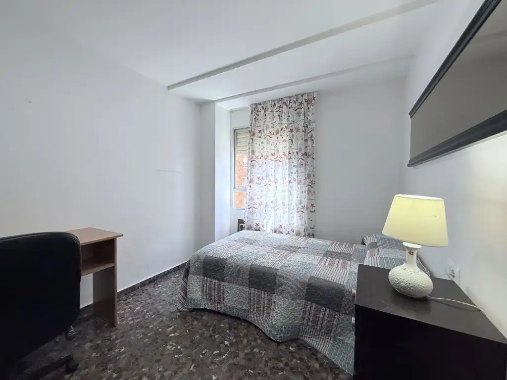 Bedroom of Flat for sale in Córdoba