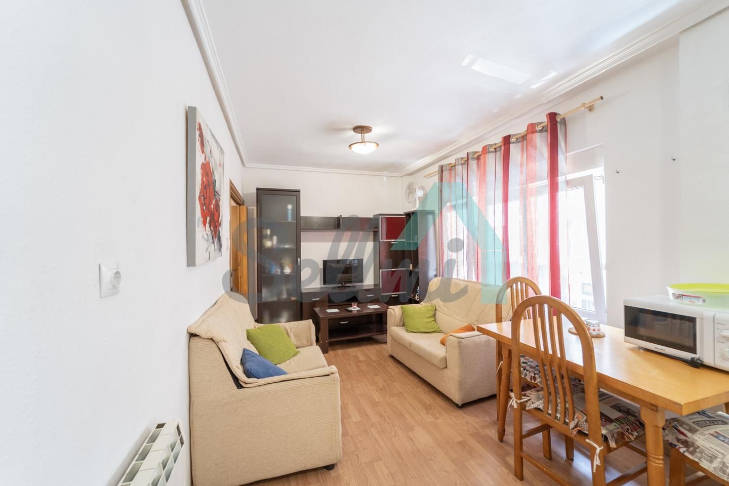 Living room of Flat to rent in Oviedo   with Heating, Storage room and Furnished