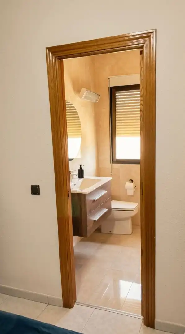 Baño de Casa o chalet en venta en El Casar de Escalona con Aire acondicionado, Calefacción y Jardín privado