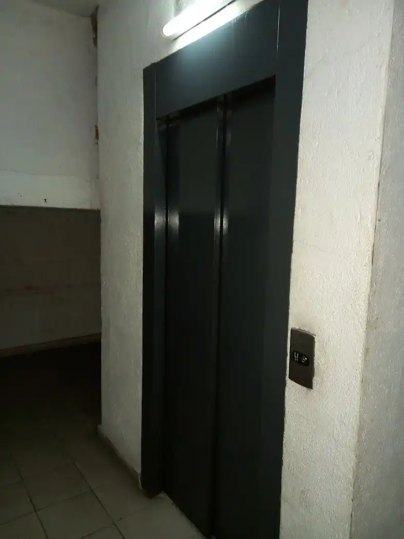 Garaje en venta en Girona