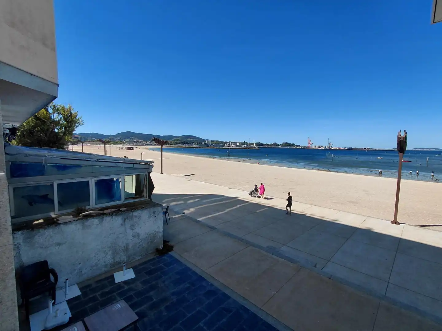 Local comercial de lloguer a Avenida de Rosalía de Castro, imagen 16