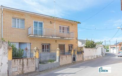 Exterior view of House or chalet for sale in Recas  with Air Conditioner, Heating and Private garden