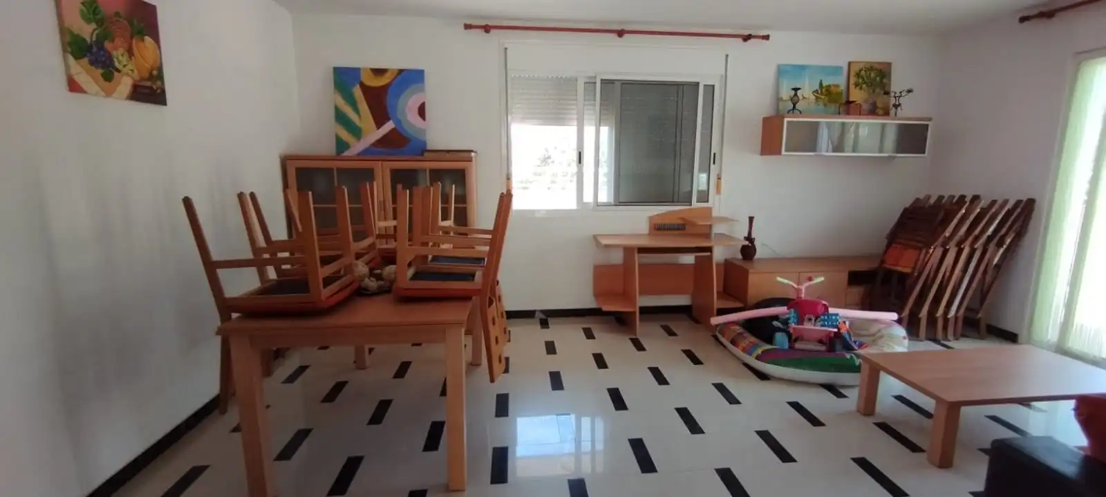Menjador de Casa adosada en venda en Alcanar amb Parquet, Terrassa i Traster