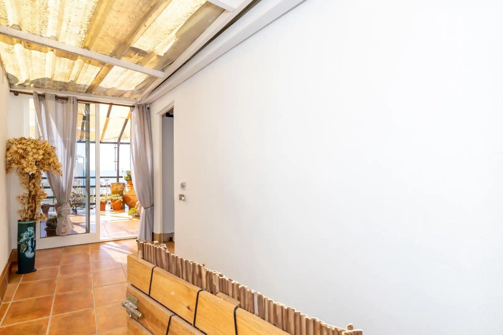 Einfamilien-Reihenhaus zum Verkauf in Salobreña mit Klimaanlage, Heizung und Terrasse