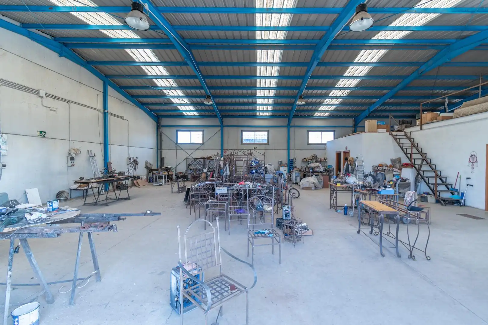 Nave industrial en venta en Cogollos de Guadix