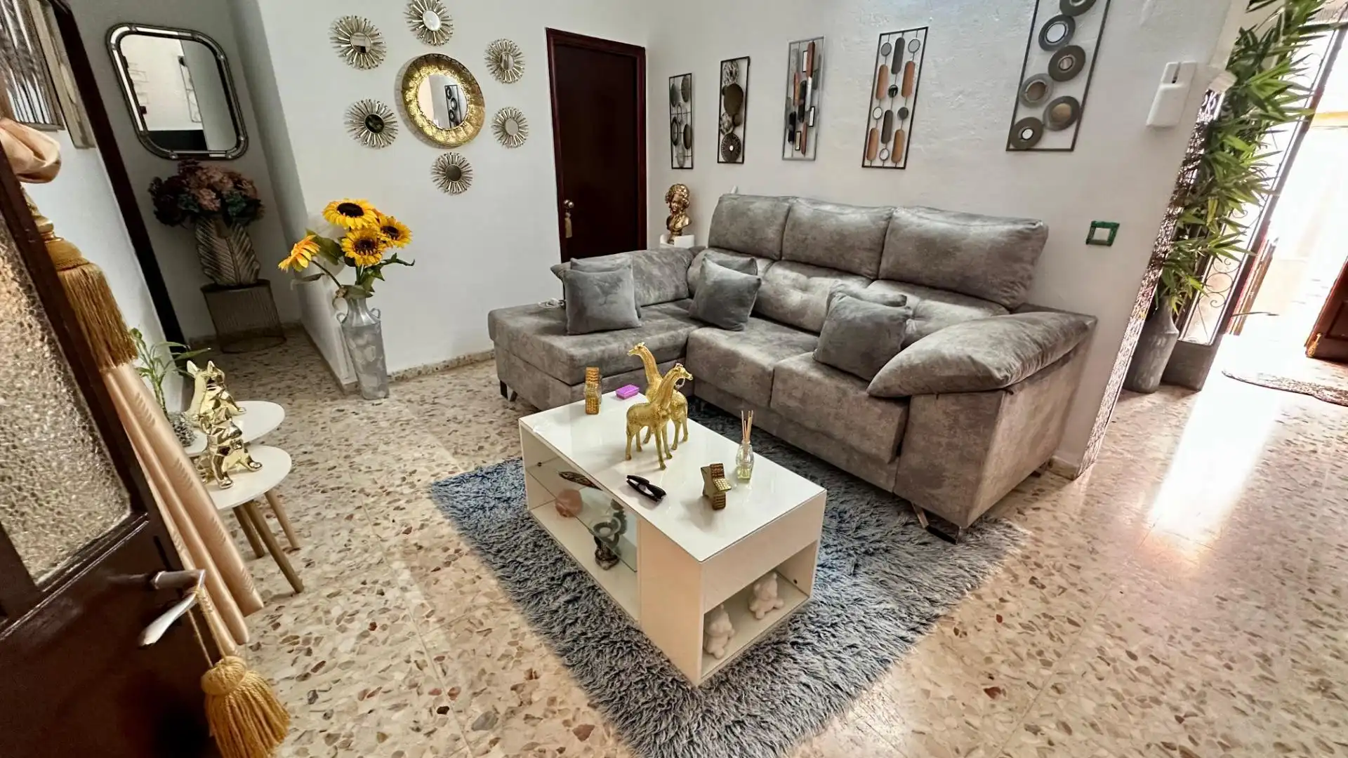 Living room of Houses for sale in Bormujos  with Air Conditioner, Terrace and Storage room