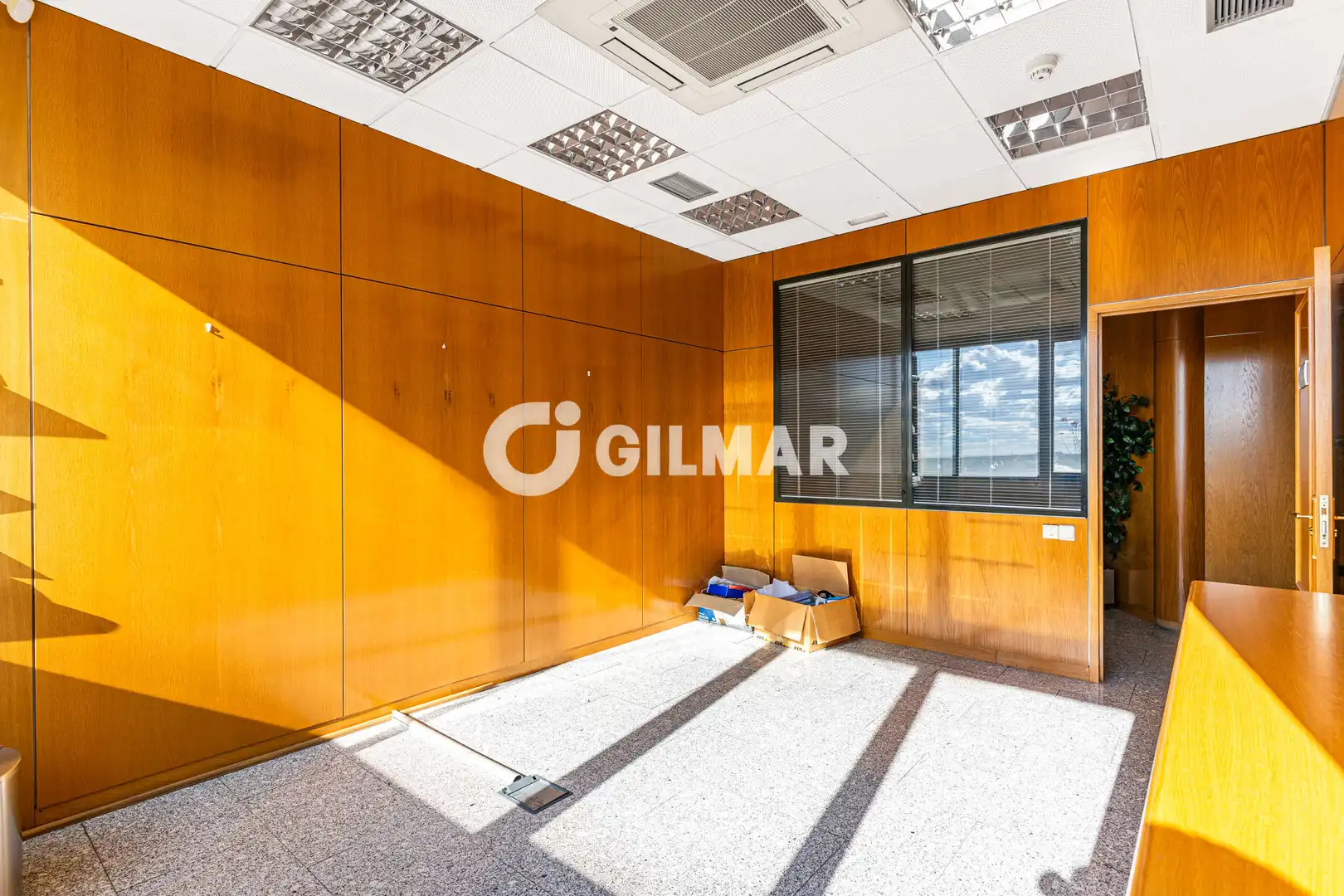 Büro zum Verkauf in Rozas Centro